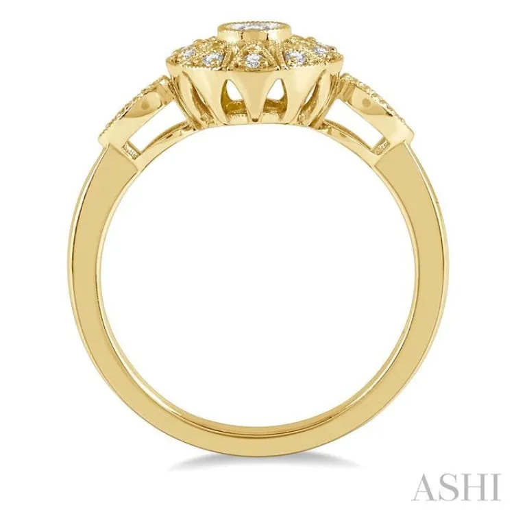 1/8 Ctw Lattice Circular Center Round Cut Diamond Ring in 10K Yellow Gold