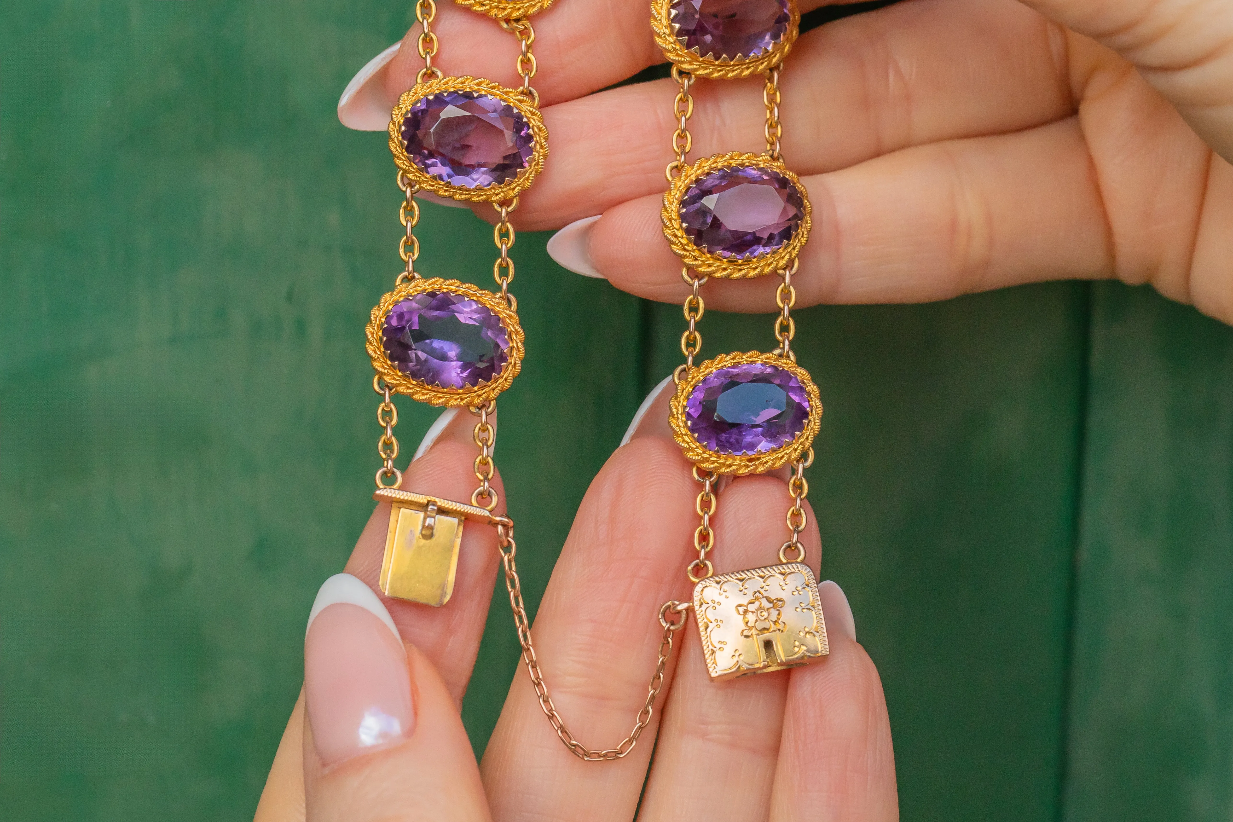 Antique 9ct Gold Amethyst Bracelet, 23.60ct