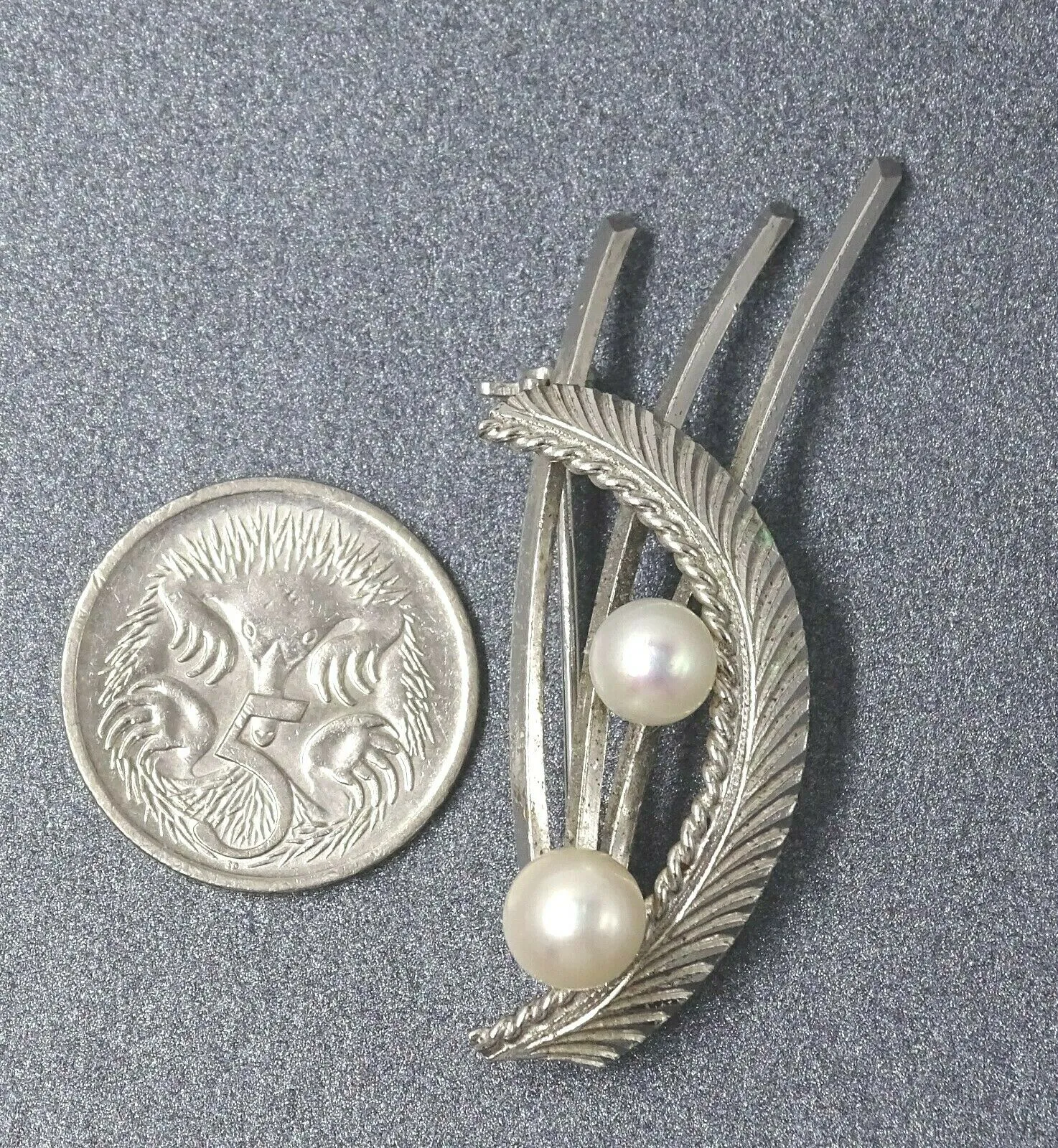 Cultured Pearl Silver Toned Leaf Brooch - c.1960s