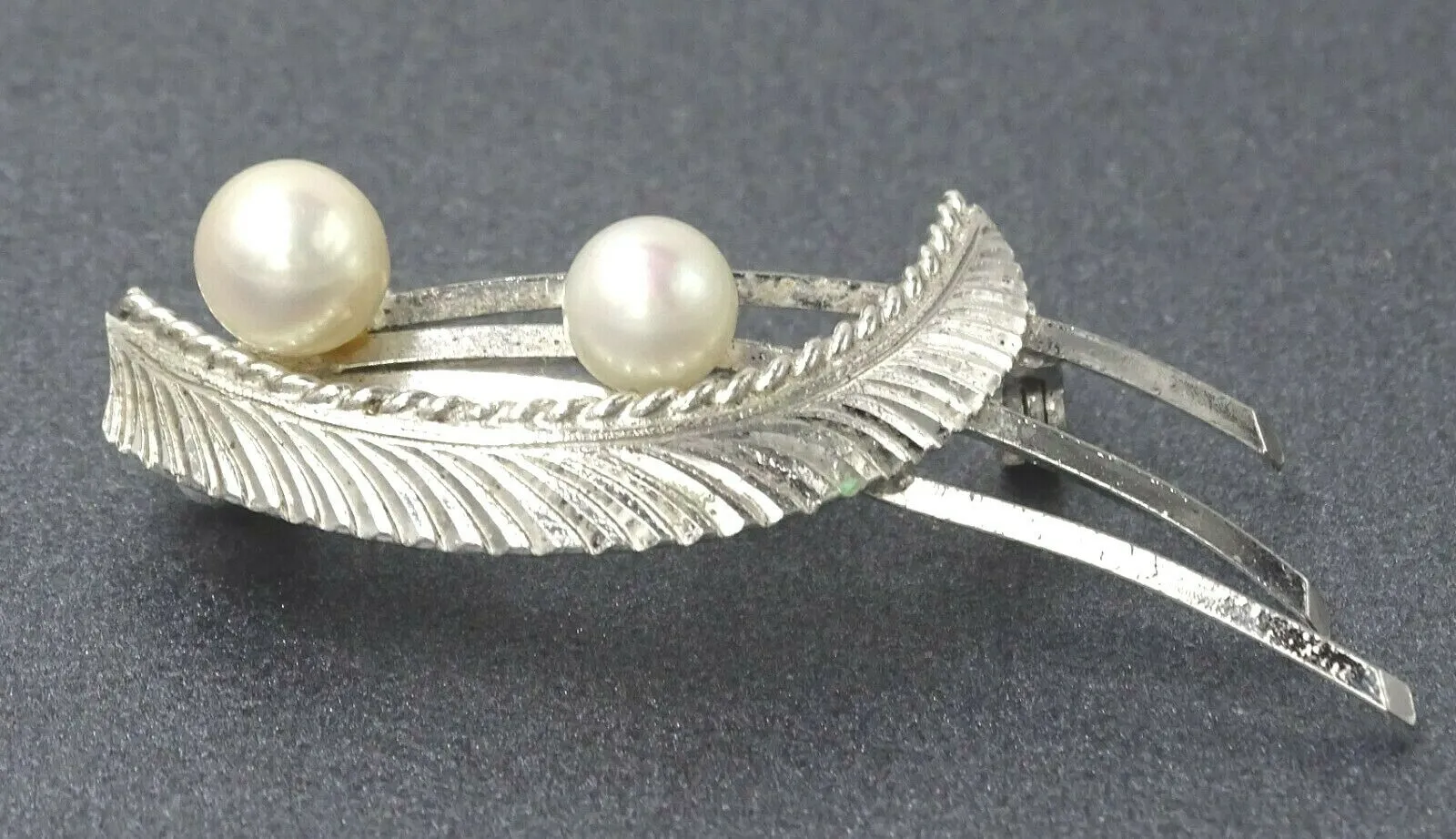 Cultured Pearl Silver Toned Leaf Brooch - c.1960s