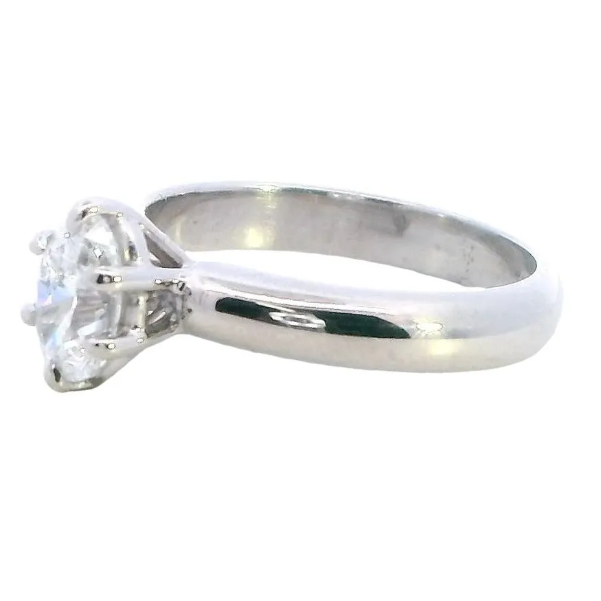 Dazzling White Gold Brilliant-Cut Diamond Ring - A Symphony of Light & Elegance