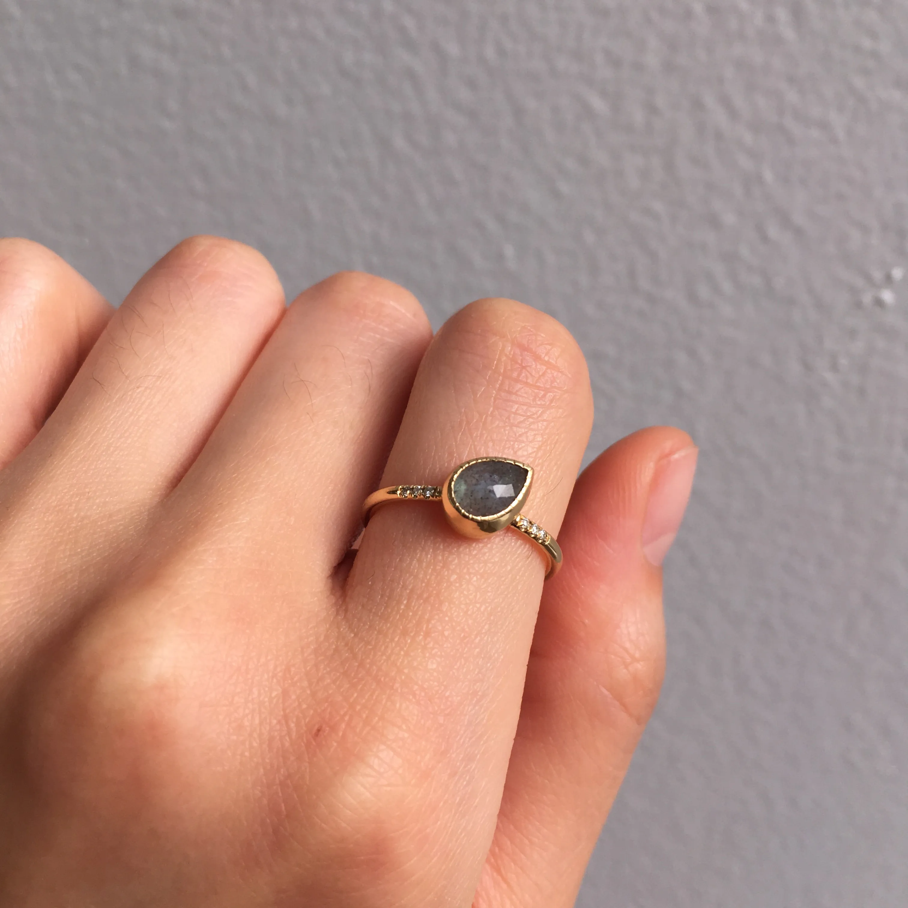 Labradorite Tilt Ring