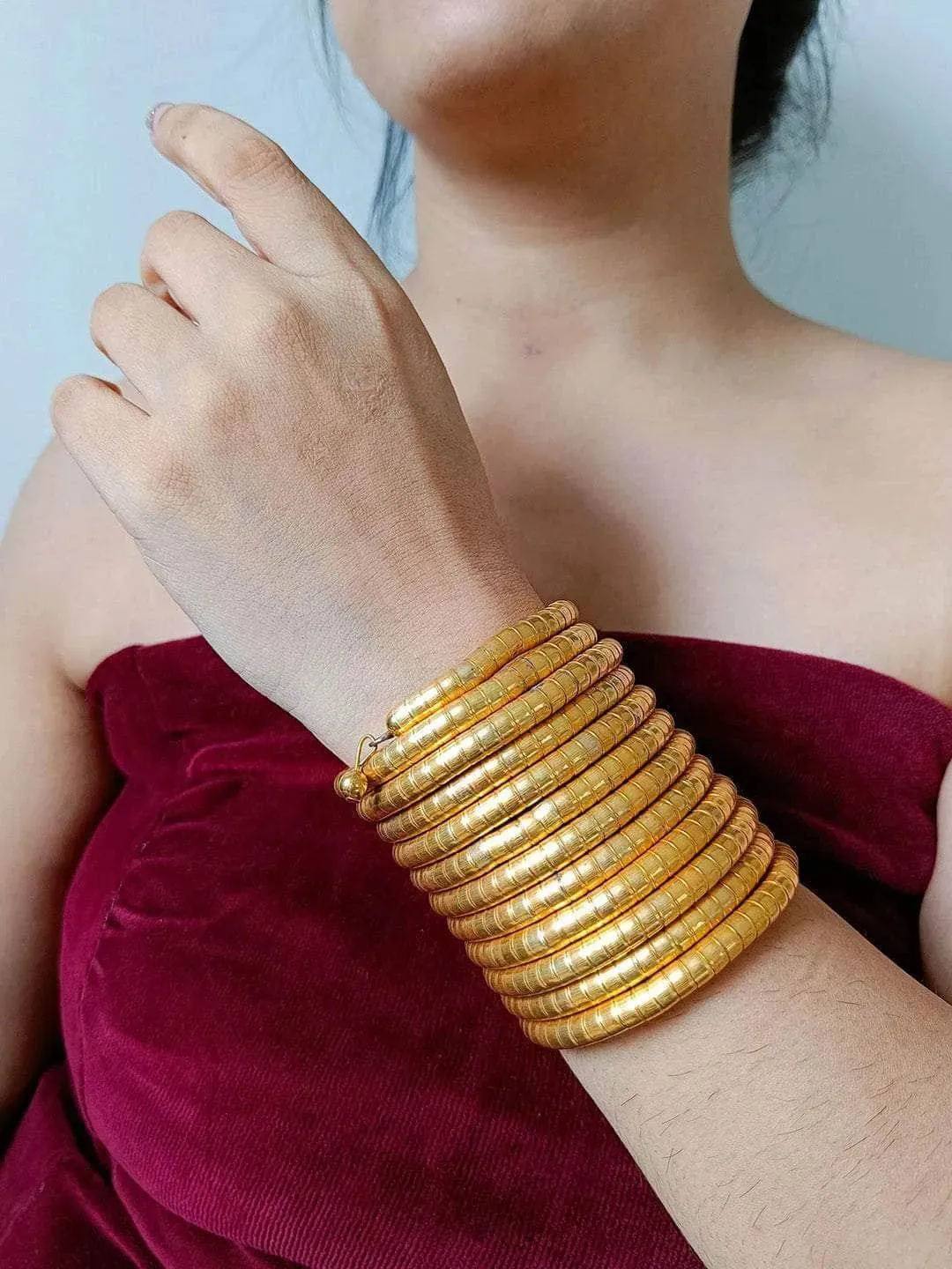 Neha Shetty In Stackable Bracelets Gold