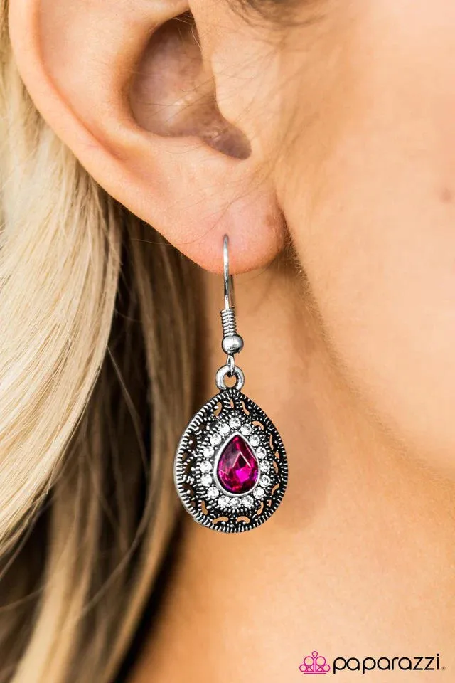 Paparazzi Earring ~ Falling In LOUVRE With You - Pink