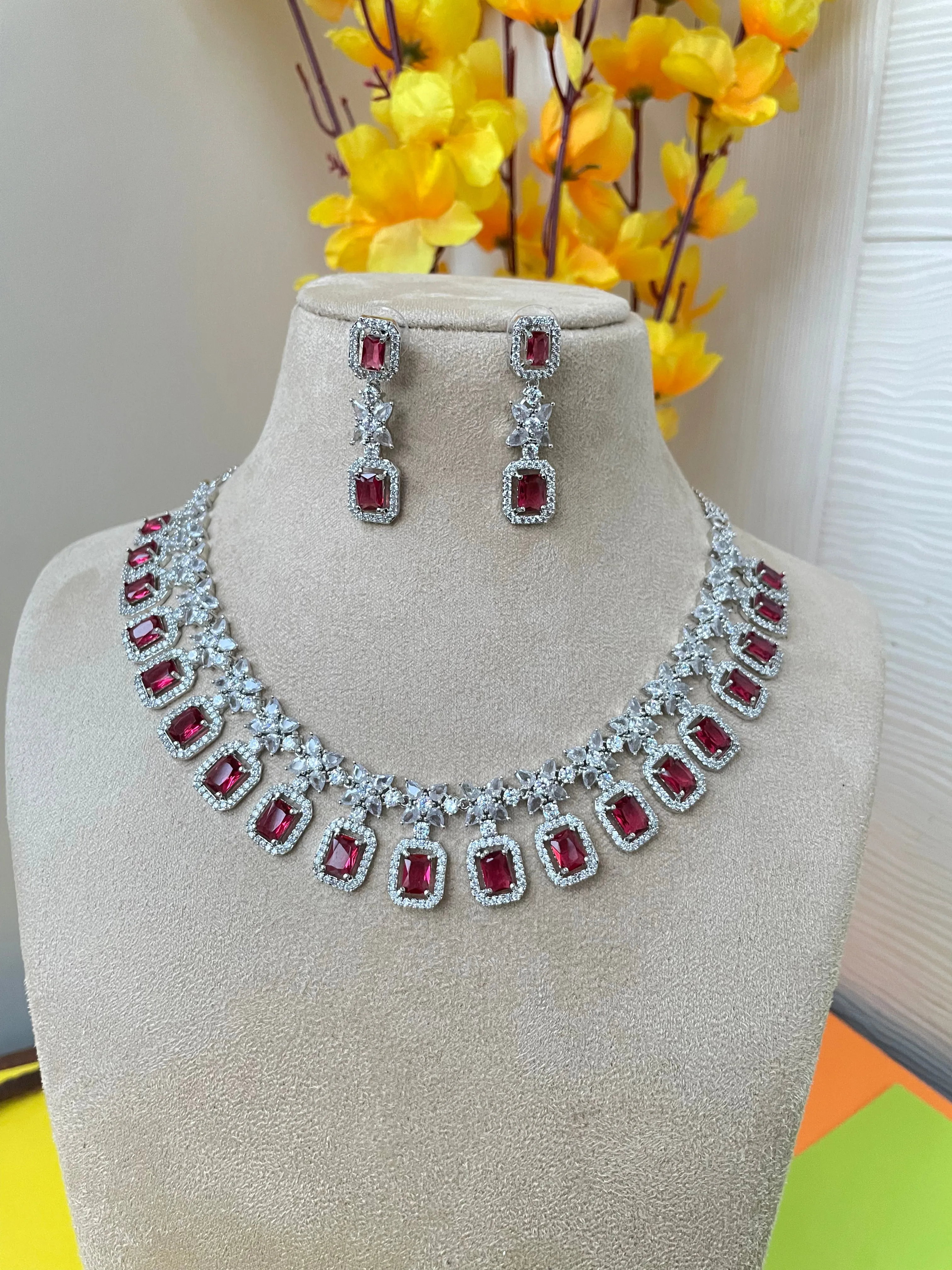 Red Choker Necklace -Elegance1