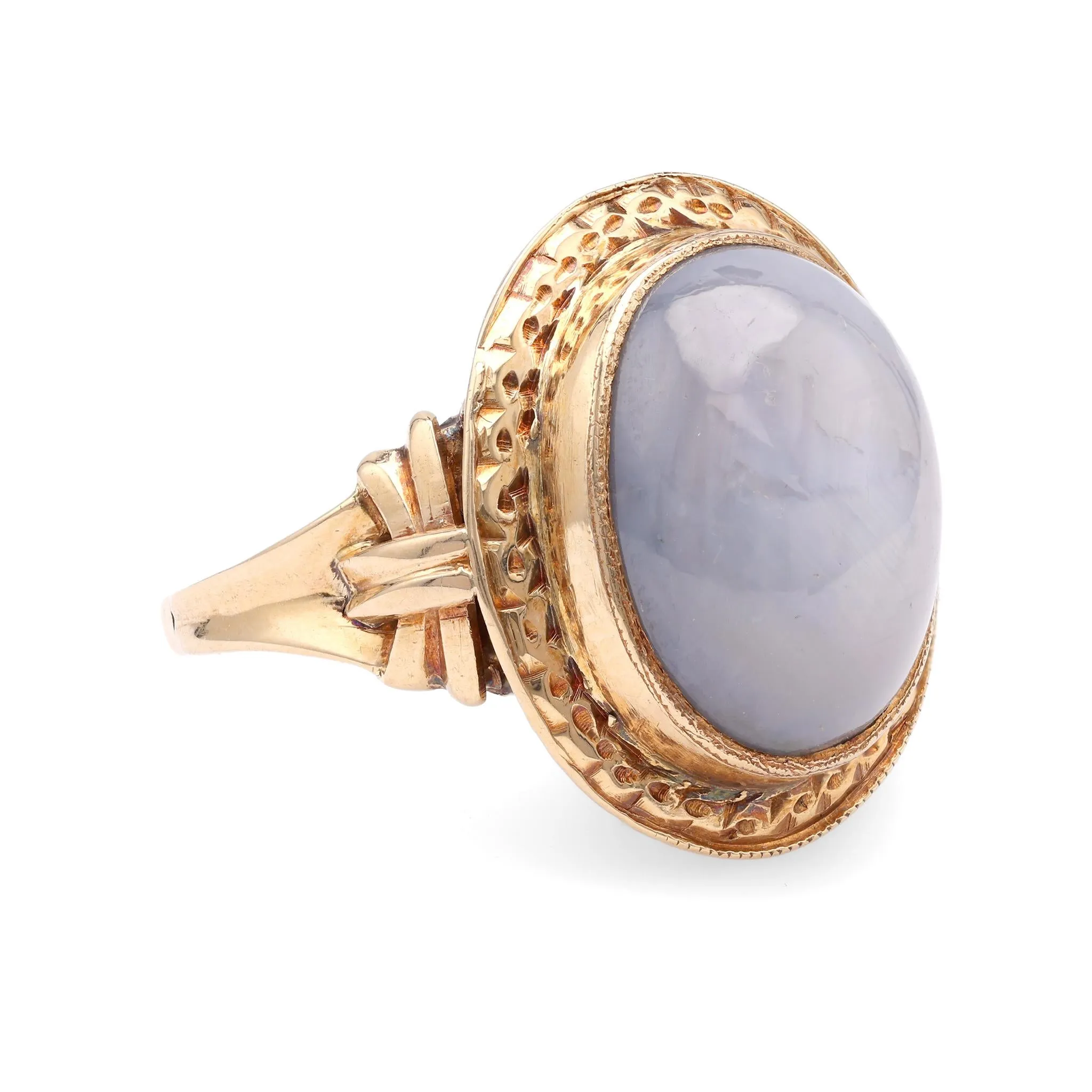 Victorian 13.5 Carat Star Sapphire Yellow Gold Ring